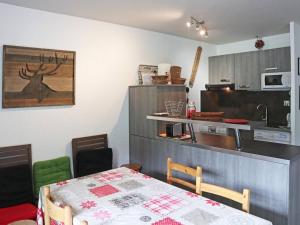Appartement Les Orres, 2 pièces, 6 personnes - FR-1-322-143