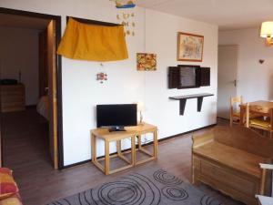 Appartement Les Orres, 2 pièces, 6 personnes - FR-1-322-16