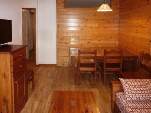 Appartement Appartement Les Orres, 2 pièces, 6 personnes - FR-1-322-333 Erines NÂ°1305 - Zac De Bois Mean  - 05200 Les Orres Provence-Alpes-Côte d\'Azur