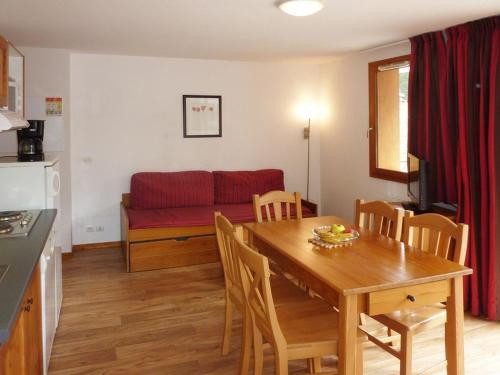Appartement Les Orres, 2 pièces, 6 personnes - FR-1-322-373