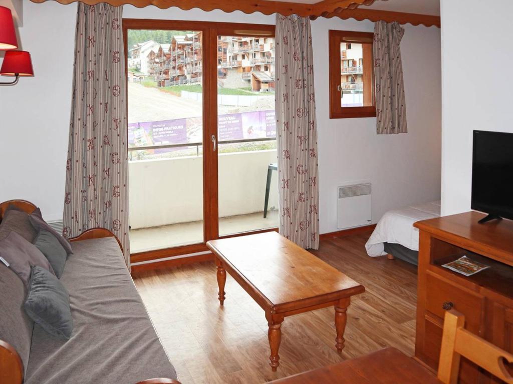 Appartement Appartement Les Orres, 2 pièces, 6 personnes - FR-1-322-438 EDELWEISS A104 ZAC DE BOIS MEAN 05200 Les Orres