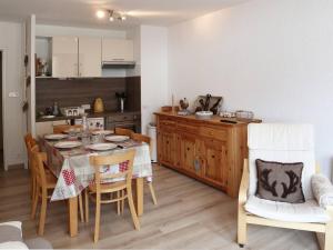Appartement Les Orres, 2 pièces, 6 personnes - FR-1-322-442