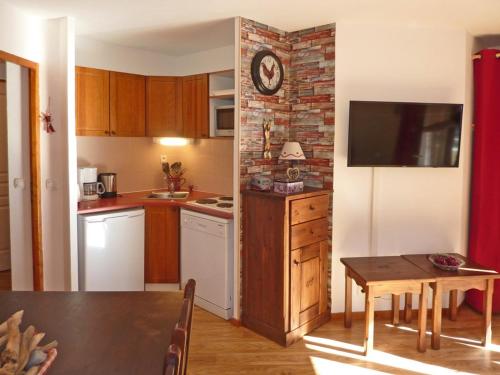 Appartement Les Orres, 2 pièces, 8 personnes - FR-1-322-202