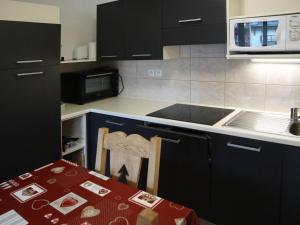 Appartement Les Orres, 3 pièces, 8 personnes - FR-1-322-414