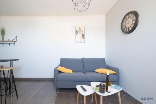 Appartement les pieds dans le sable, vue mer