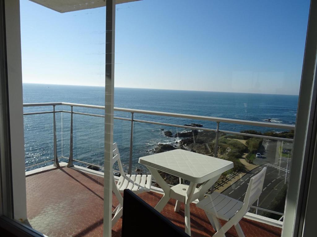 Appartement Appartement Les Sables-d'Olonne, 1 pièce, 3 personnes - FR-1-92-904 12,13 Corniche du Nouch 85100 Les Sables dʼOlonne