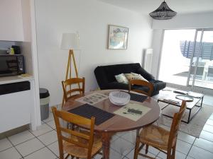 Appartement Appartement Les Sables-d'Olonne, 3 pièces, 4 personnes - FR-1-92-814 18 Rue des Corderies 85100 Les Sables dʼOlonne Pays de la Loire