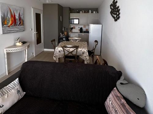 Appartement Les Sables-d'Olonne, 3 pièces, 5 personnes - FR-1-197-537