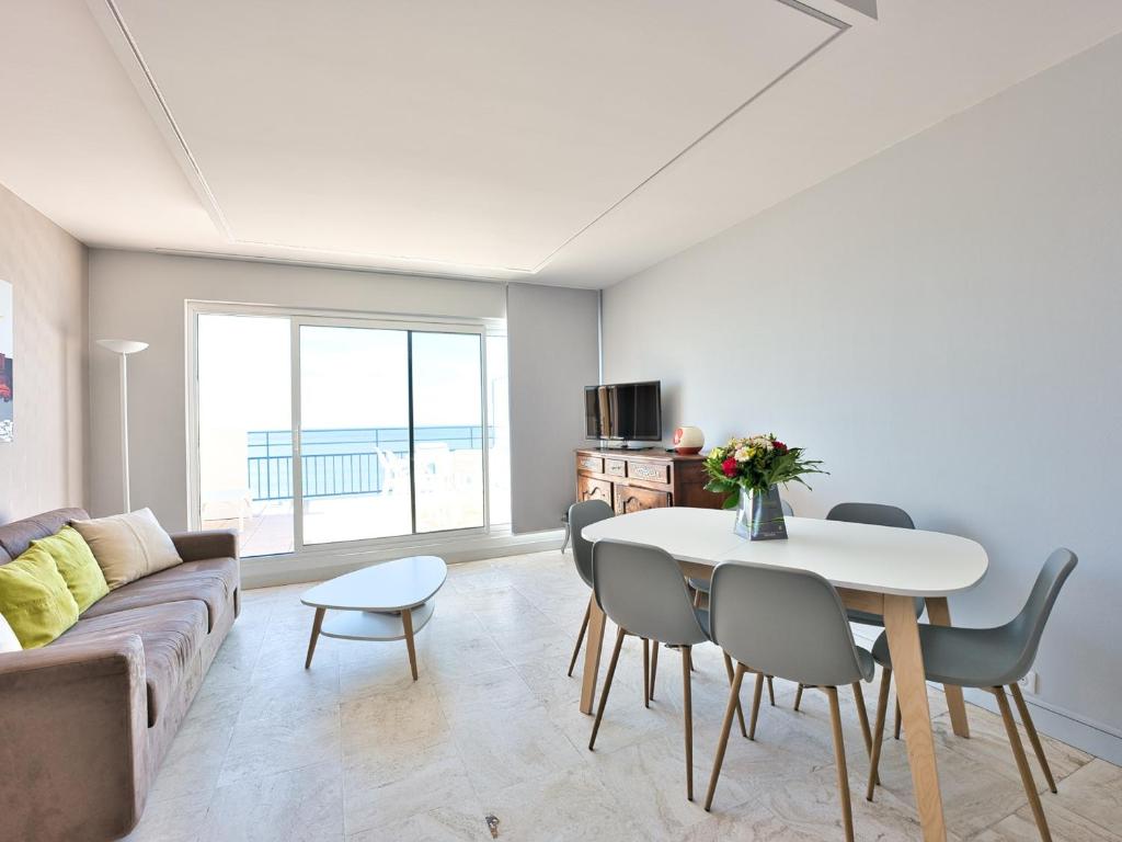 Appartement Appartement Les Sables-d'Olonne, 3 pièces, 6 personnes - FR-1-197-503 53 54 Promenade Clemenceau \ 85100 Les Sables dʼOlonne