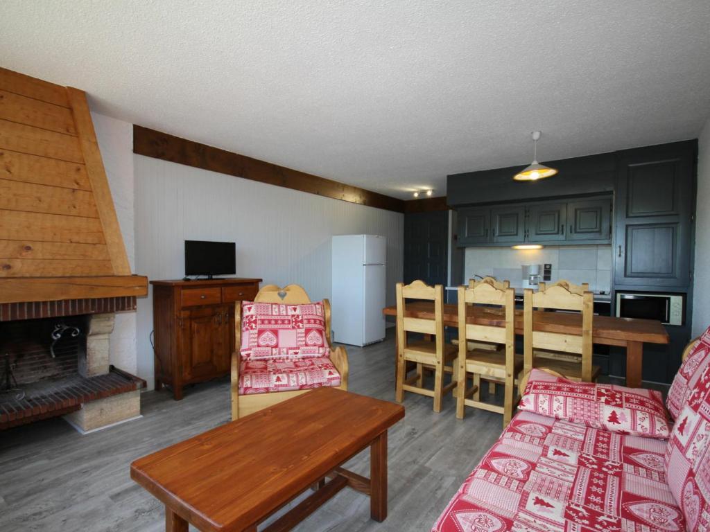 Appartement Appartement Les Saisies, 2 pièces, 6 personnes - FR-1-293-248 449 Avenue des Jeux Olympiques 73620 Hauteluce