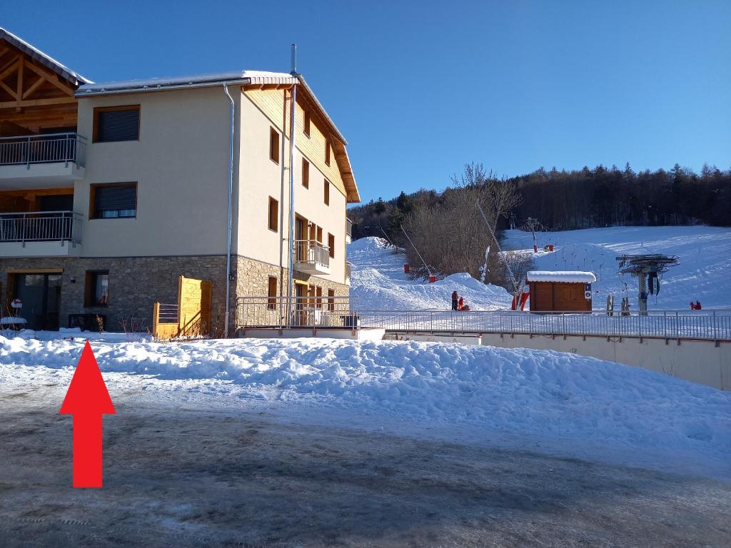 Appartement Les Vallons au pied des pistes Prè Joubert résidence Les Vallons, 05260 Ancelle