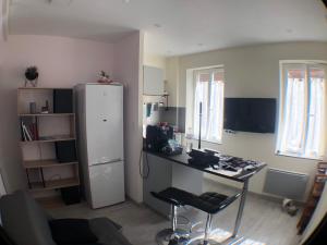 Appartement appartement lisieux calme très bien équipé 20 Rue du Camp Franc 14100 Lisieux Normandie