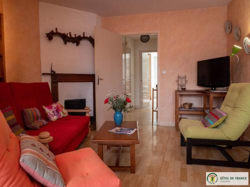 Appartement Livinhac-le-Haut, 3 pièces, 6 personnes - FR-1-601-354