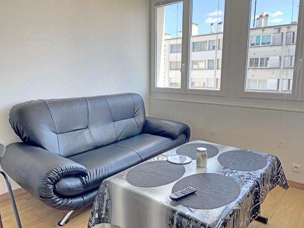 Appartement Appartement Lorient, 2 pièces, 2 personnes - FR-1-349-139 10 Place Jules Ferry 56100 Lorient