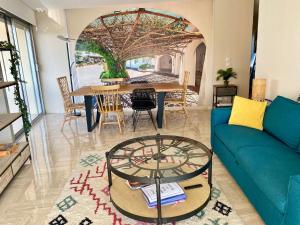 Appartement Appartement lumineux 6 places avec vue sur Marina Immeuble \ 06210 Mandelieu-la-Napoule Provence-Alpes-Côte d\'Azur