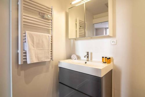 APPARTEMENT LUMINEUX AU SUQUET POUR 3 PERSONNES