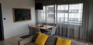 Appartement Lumineux de 90 m2 situé en centre ville