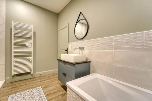 Appartement lumineux, décoration soignée