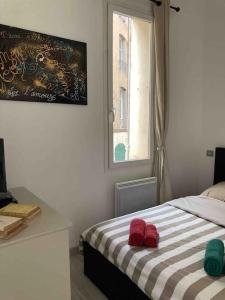 Appartement lumineux en plein centre - 2 chambres