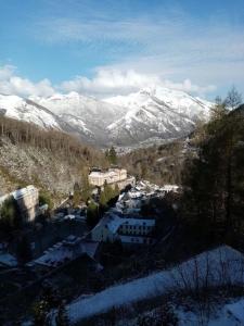 Appartement Lumineux et Rénové dans les Pyrénées