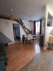 Appartement Lumineux et Rénové dans les Pyrénées