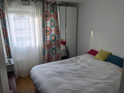 Appartement lumineux Seine, île St-Germain, proche Porte de Versailles et la Défense