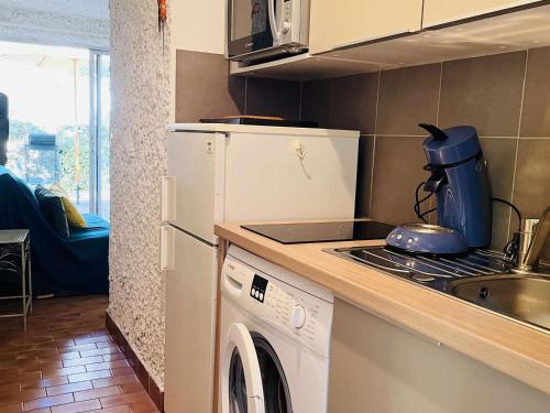 Appartement Lumio, 1 pièce, 4 personnes - FR-1-63-325