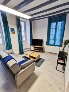 Appartement Ma Douce Charente - Superbe T3 Design et Fonctionnel - Hyper Centre à Saintes