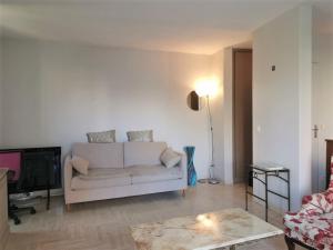 Appartement Appartement Mandelieu-la-Napoule, 2 pièces, 4 personnes - FR-1-609-60 920 Allée de la Marine Royale LE FRANCE - E114 06210 Mandelieu-la-Napoule Provence-Alpes-Côte d\'Azur