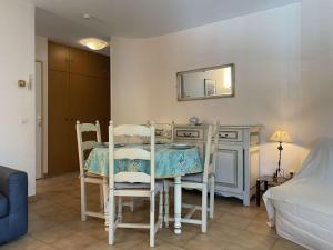 Appartement Mandelieu-la-Napoule, 2 pièces, 4 personnes - FR-1-609-62