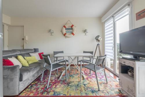 Appartement marin avec terrasse vue sur la mer