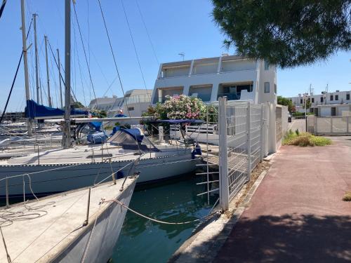 Appartement Marina au cœur de Port Camargue