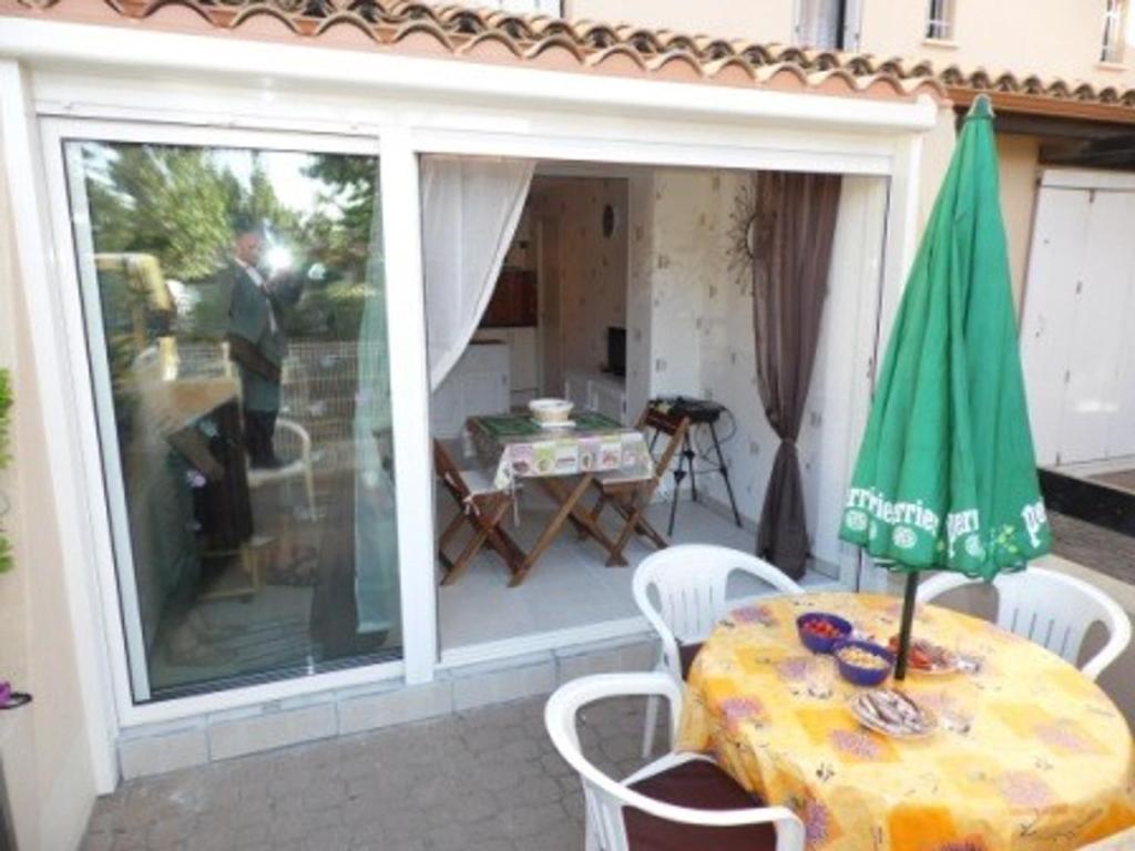 Appartement Appartement Marseillan-Plage, 1 pièce, 4 personnes - FR-1-326-486 Chemin Du Payrollet -  - 34340 Le Cap d\'Agde