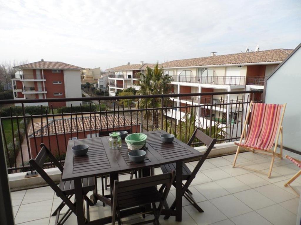 Appartement Appartement Marseillan-Plage, 2 pièces, 4 personnes - FR-1-326-454 Avenue Des Campings -  - 34340 Le Castellas