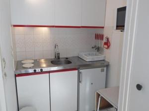 Appartement Appartement Marseillan-Plage, 2 pièces, 4 personnes - FR-1-326-526 Avenue Des Campings -  - 34340 Le Castellas Languedoc-Roussillon