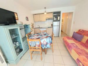 Appartement Appartement Marseillan-Plage, 2 pièces, 4 personnes - FR-1-326-762 226 Avenue des campings 34340 Marseillan Languedoc-Roussillon