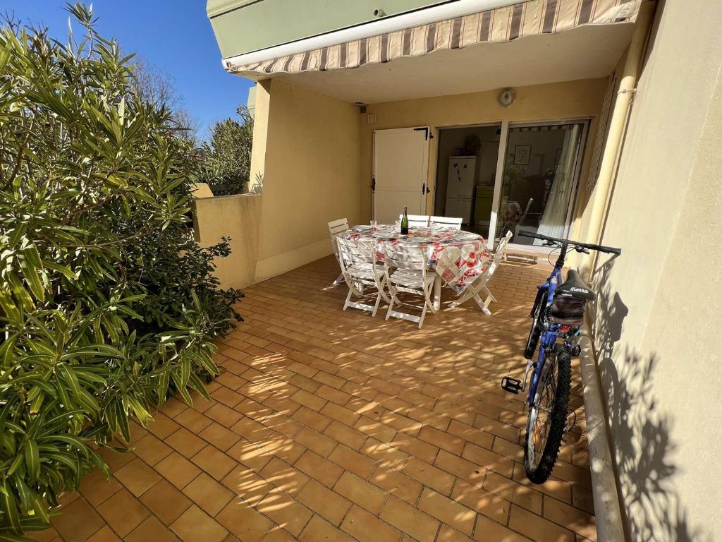 Appartement Appartement Marseillan-Plage, 2 pièces, 6 personnes - FR-1-702-5 130 CHEMIN DU PAYROLLET BAT C - APPT 5 - RDC 34340 Marseillan