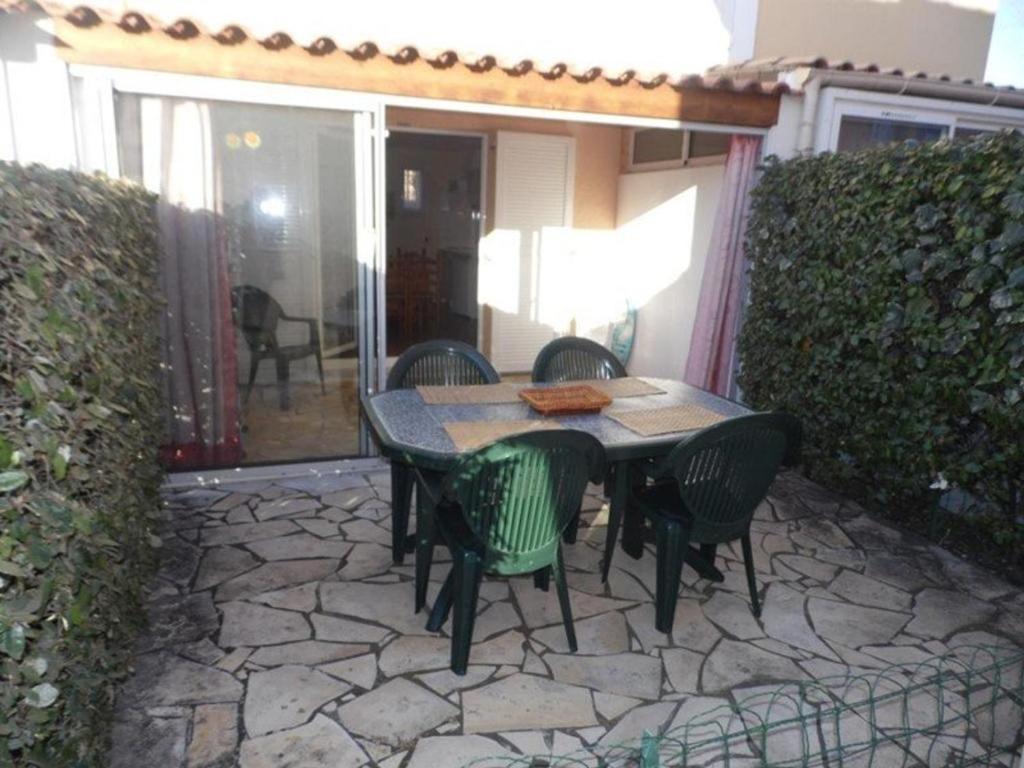 Appartement Appartement Marseillan-Plage, 3 pièces, 6 personnes - FR-1-326-532 Avenue Des Campings -  - 34340 Le Cap d\'Agde