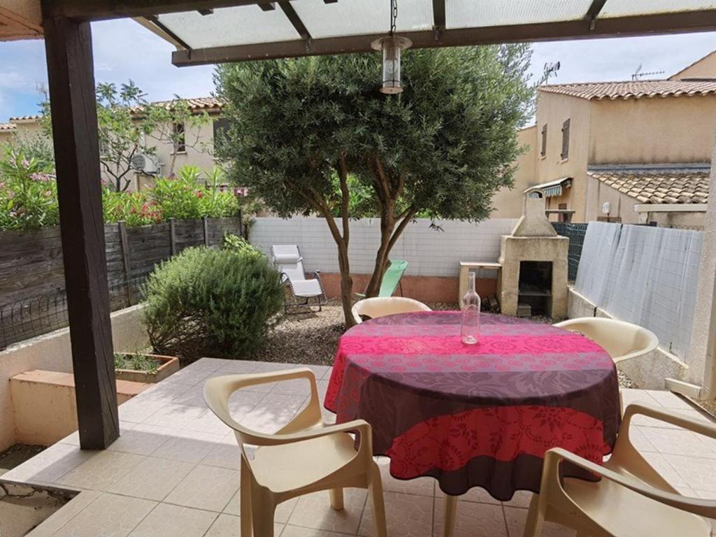 Appartement Appartement Marseillan-Plage, 3 pièces, 6 personnes - FR-1-326-697 271 chemin de l'airette 34340 Marseillan