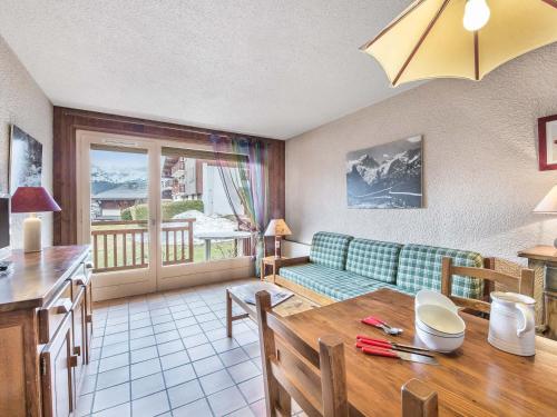 Appartement Megève, 2 pièces, 4 personnes - FR-1-453-98