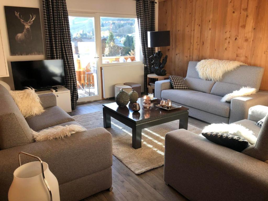 Appartement Appartement Megève, 3 pièces, 6 personnes - FR-1-453-126 129, Route D'Odier -  - 74120 Megève