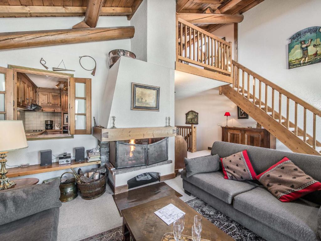 Appartement Appartement Megève, 4 pièces, 6 personnes - FR-1-453-17 82 Impasse Hameau Des Pistes -  - 74120 Megève