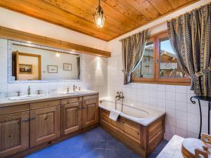 Appartement Megève, 5 pièces, 8 personnes - FR-1-453-11