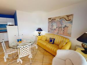 Appartement Appartement Menton, 2 pièces, 4 personnes - FR-1-196-152 1378 Promenade du Soleil 06500 Menton Provence-Alpes-Côte d\'Azur