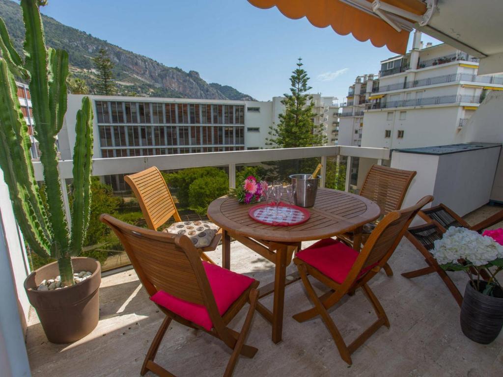 Appartement Appartement Menton, 2 pièces, 4 personnes - FR-1-196-172 23, Porte de France 06500 Menton