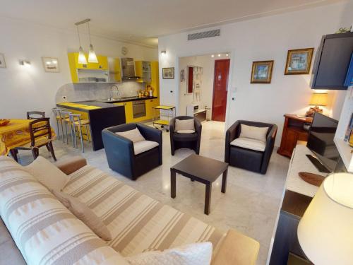 Appartement Menton, 2 pièces, 4 personnes - FR-1-196-311