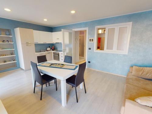 Appartement Menton, 2 pièces, 5 personnes - FR-1-196-312