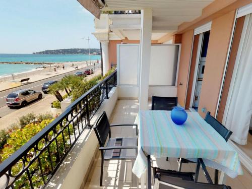 Appartement Menton, 3 pièces, 4 personnes - FR-1-196-151