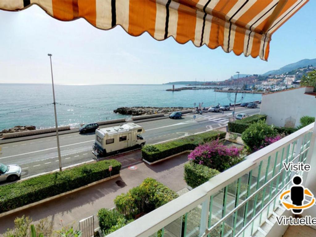 Appartement Appartement Menton, 3 pièces, 5 personnes - FR-1-196-184 5, Promenade Reine Astrid 06500 Menton