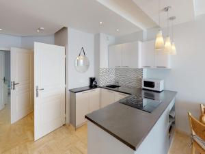 Appartement Menton, 3 pièces, 5 personnes - FR-1-196-184